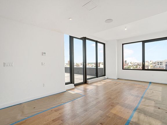 4th image of 54 Noll St #111