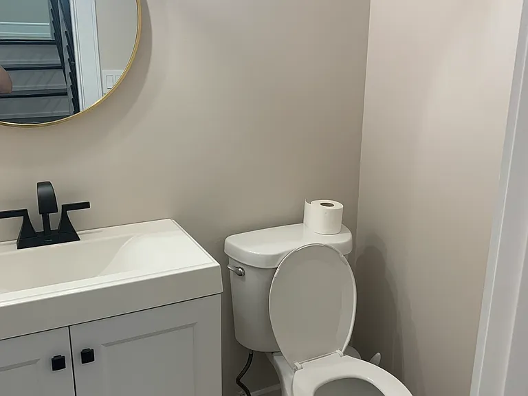 1815 Williamsburg Dr — Photo 7