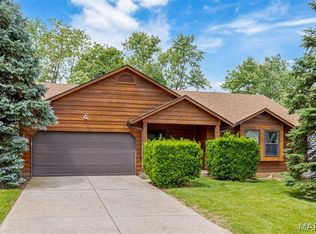 1101 Claycrest Dr, Saint Charles, MO 63304