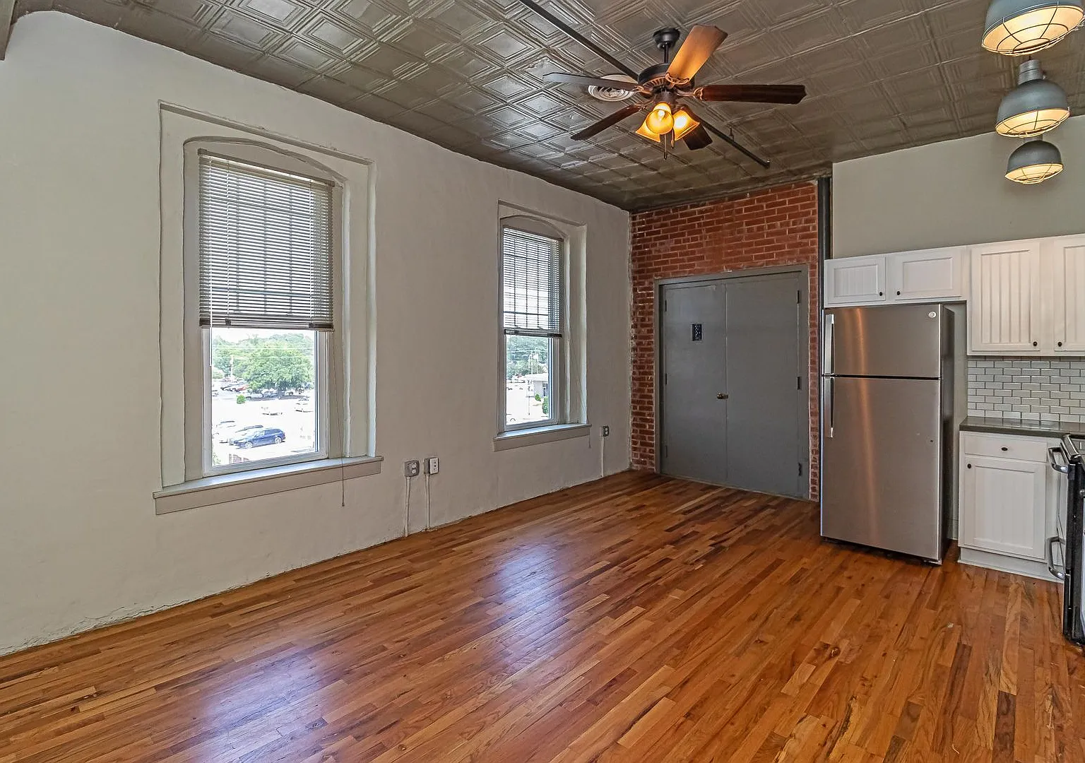 Nash Street Lofts-Unit M — Photo 2