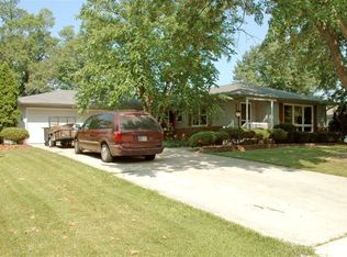 3321 Jonquil Dr, Fort Wayne, IN 46815