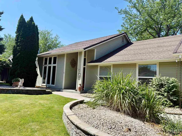 549 Ballingrude Dr, Twin Falls, ID 83301