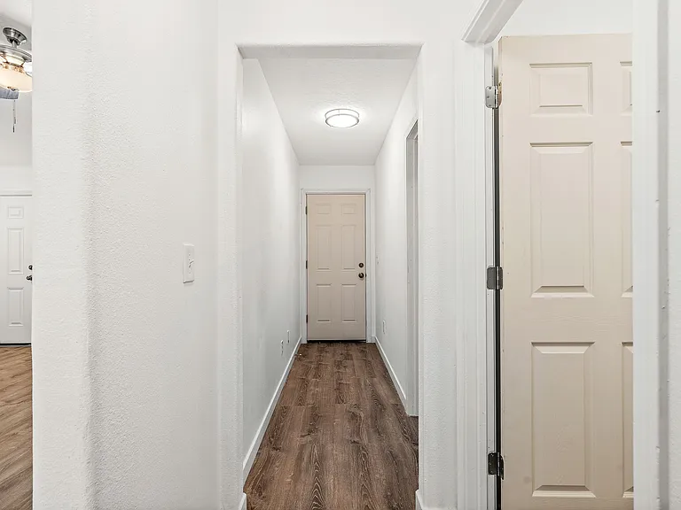1017 Fox Brush St — Photo 14