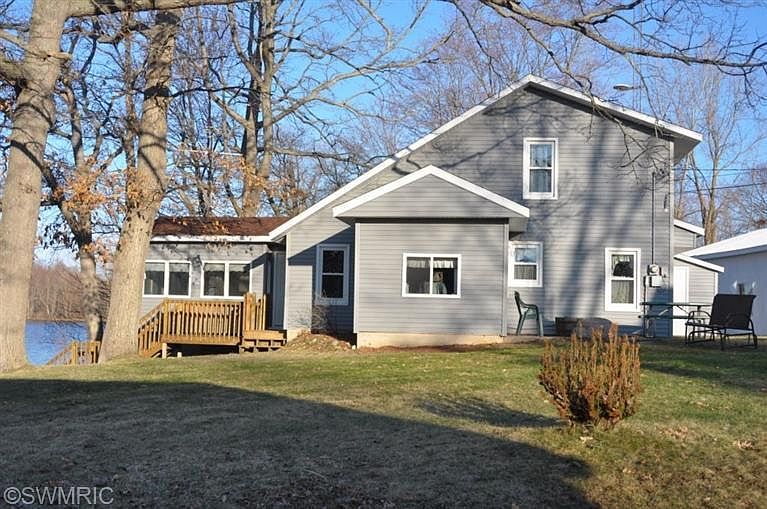 1st image of 22155 Leota Dr