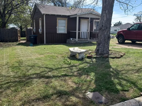 5537 Como Dr, Fort Worth, TX 76107