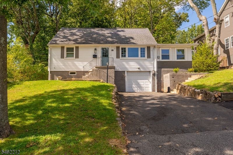 1st image of 18 Lorelei Rd