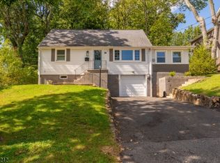 18 Lorelei Rd, West Orange Twp., NJ 07052