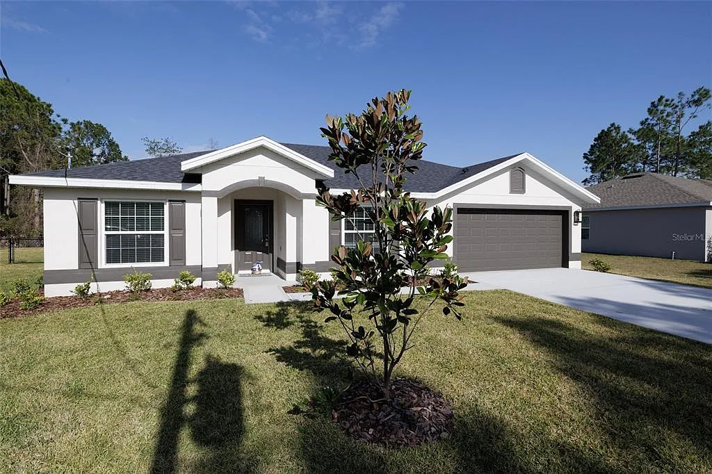 3 bed, 2.0 bath, 1567 sqft, $2,100 — Photo 3
