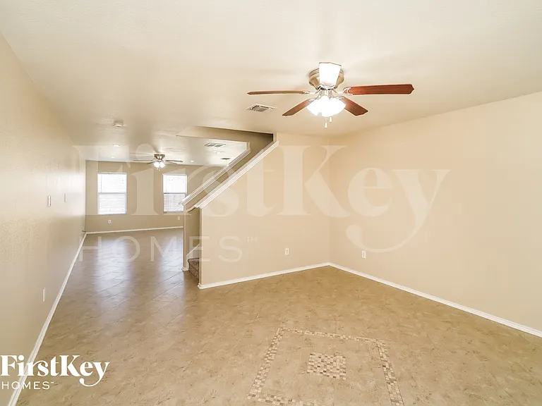 3947 Key West Way — Photo 5