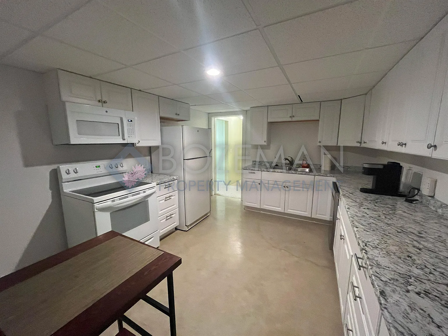 1109 North Cedarview Drive - 1 — Photo 4