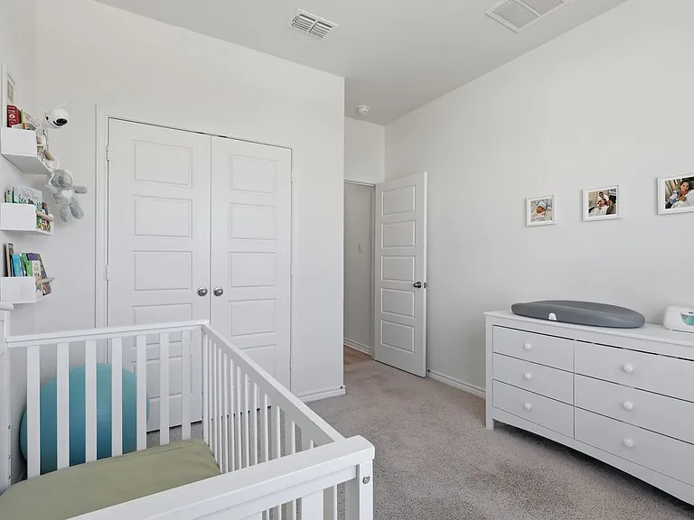 15415 Oceanus Dr — Photo 19