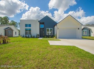 2618 De Groodt Rd SW, Palm Bay, FL 32908