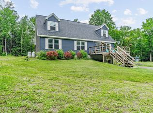 120 Hicks Pond Rd, Averill Park, NY 12018