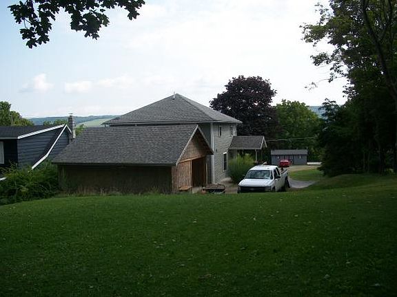 5th image of 310 N Glen Ave