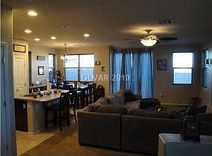 3rd image of 7530 Morisset Ave