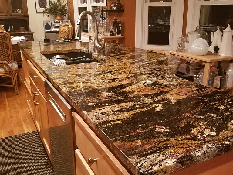 CUSTOM cabinets soft close