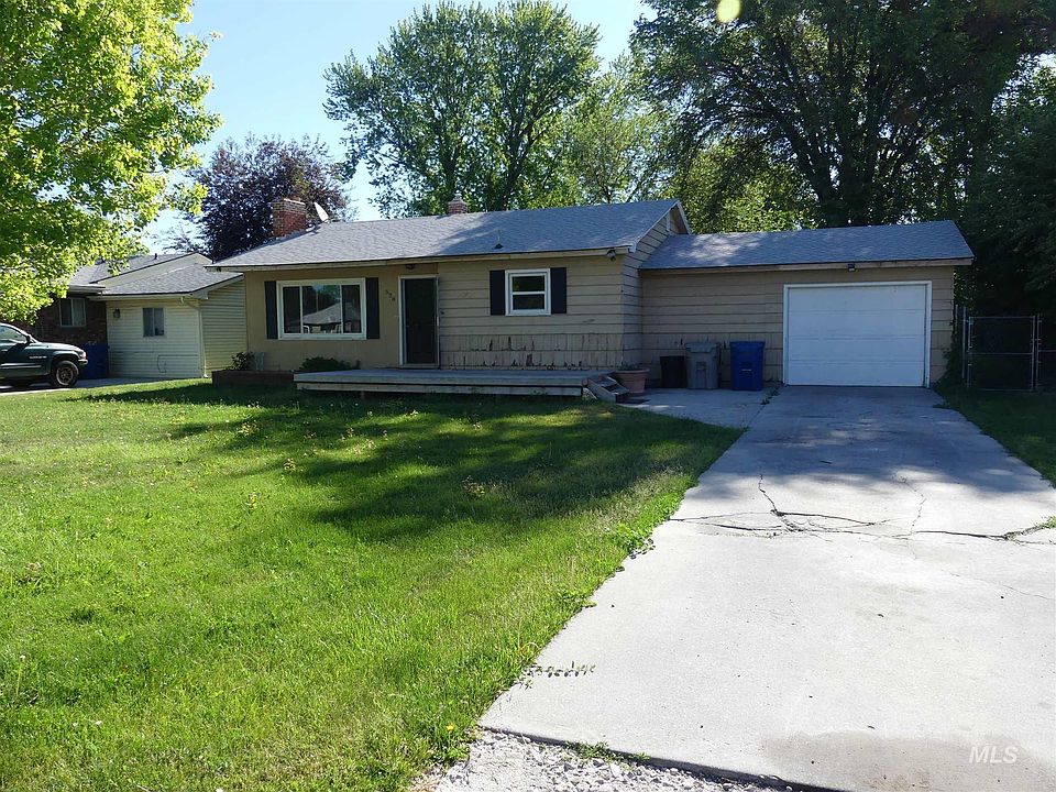 1st image of 528 Almond St