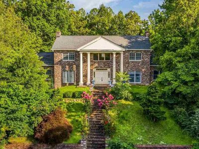 673 Glades Rd, Gatlinburg, TN, 37738