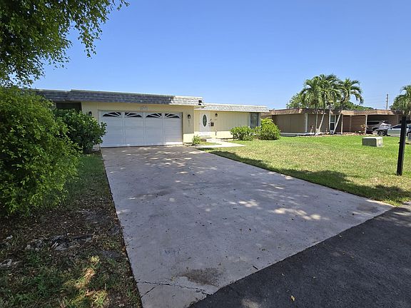 3rd image of 6311 NW 71st Avenue