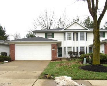 18344 Woodside Xing S, Strongsville, OH, 44149