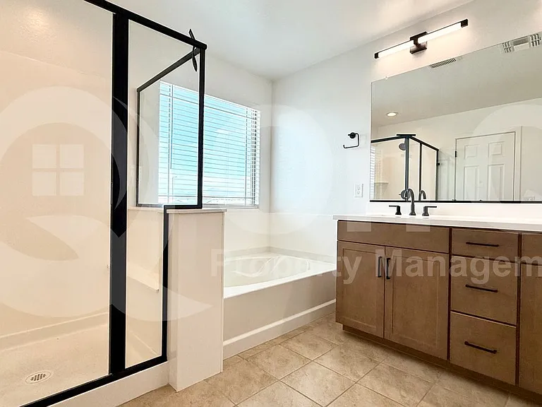 1282 W Sparrow Dr — Photo 15