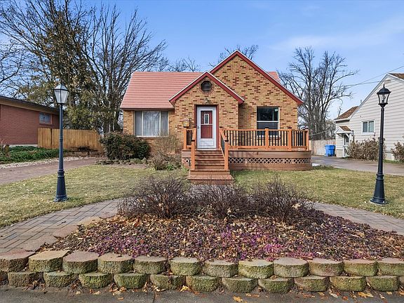 2nd image of 335 N 400 W