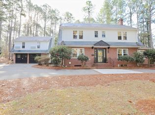 255 Hill Rd, Southern Pines, NC 28387