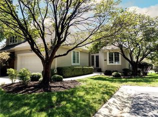 12940 Travis St, Overland Park, KS 66209