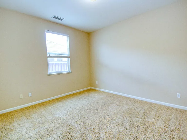 495 Cortono Dr — Photo 16