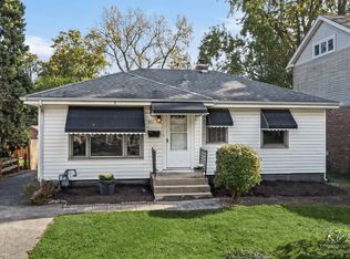 931 S Harvard Ave, Villa Park, IL 60181