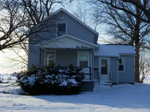 112 S Wright St, Wheatland, IA 52777