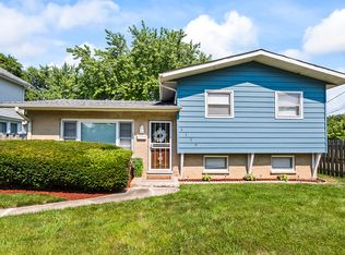 3119 Gilboa Ave, Zion, IL 60099