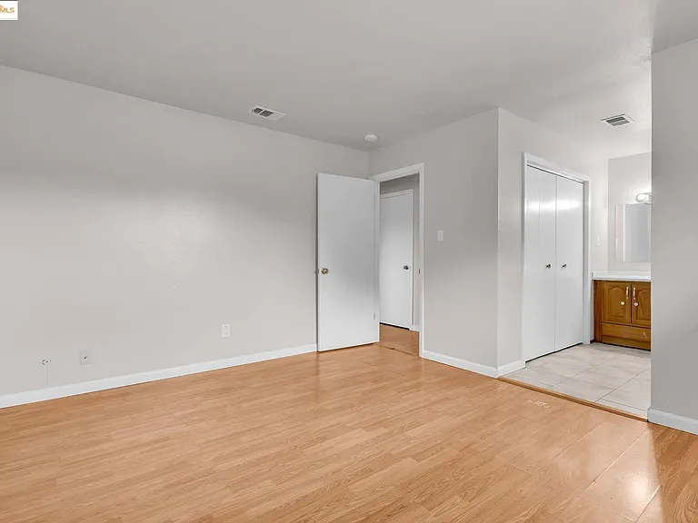 1209 Tulip Dr #1209 — Photo 46