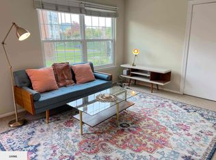 4835 Berwyn House Rd ROOM 1, College Park, MD 20740