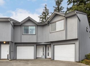 5761 Wharf Ave #35, Sechelt, BC V7Z 0L8