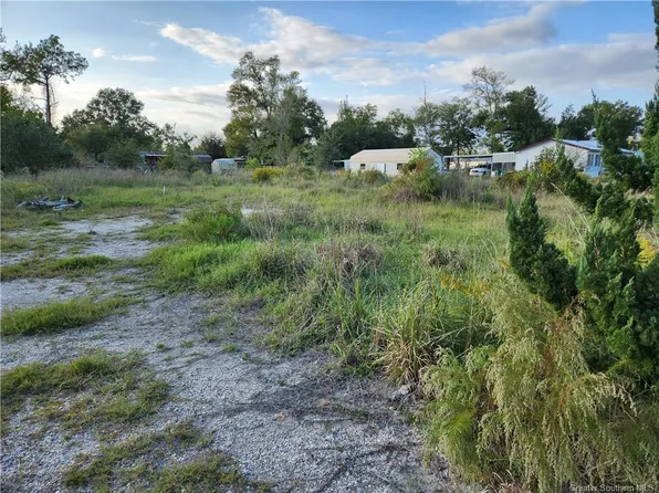 6433 E Myles Ln, Sulphur, LA 70665