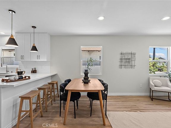 5th image of 1745 W 39th St