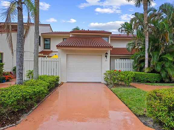 2nd image of 130 Palm Avenue #20