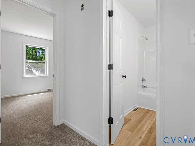 7309 John Elizabeth Pl — Photo 34