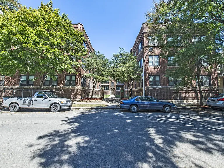 5015 S Champlain — Photo 31