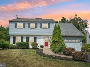 101 Crestside Way, Malvern, PA 19355