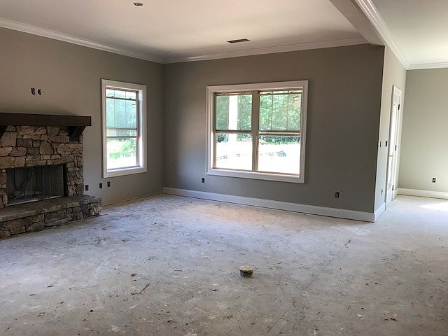 2nd image of 1161 McInteer Cir