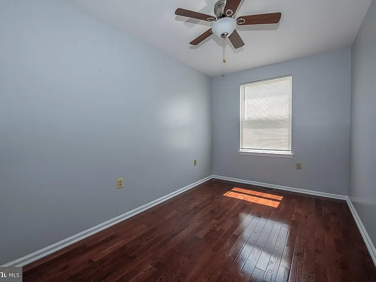 1216 Ogden St — Photo 20