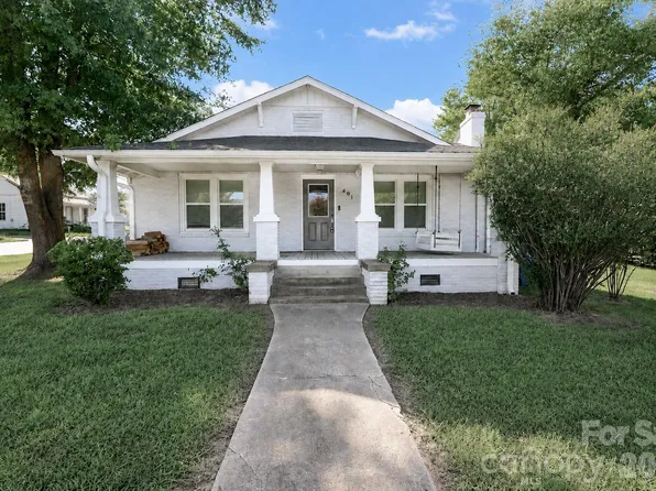 401 N Oakland Ave, Statesville, NC 28677