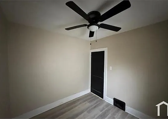 14910 Kingsford Ave #1 — Photo 8