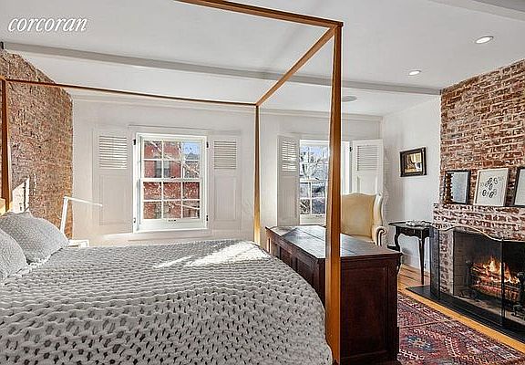 5th image of 16 Willow Pl