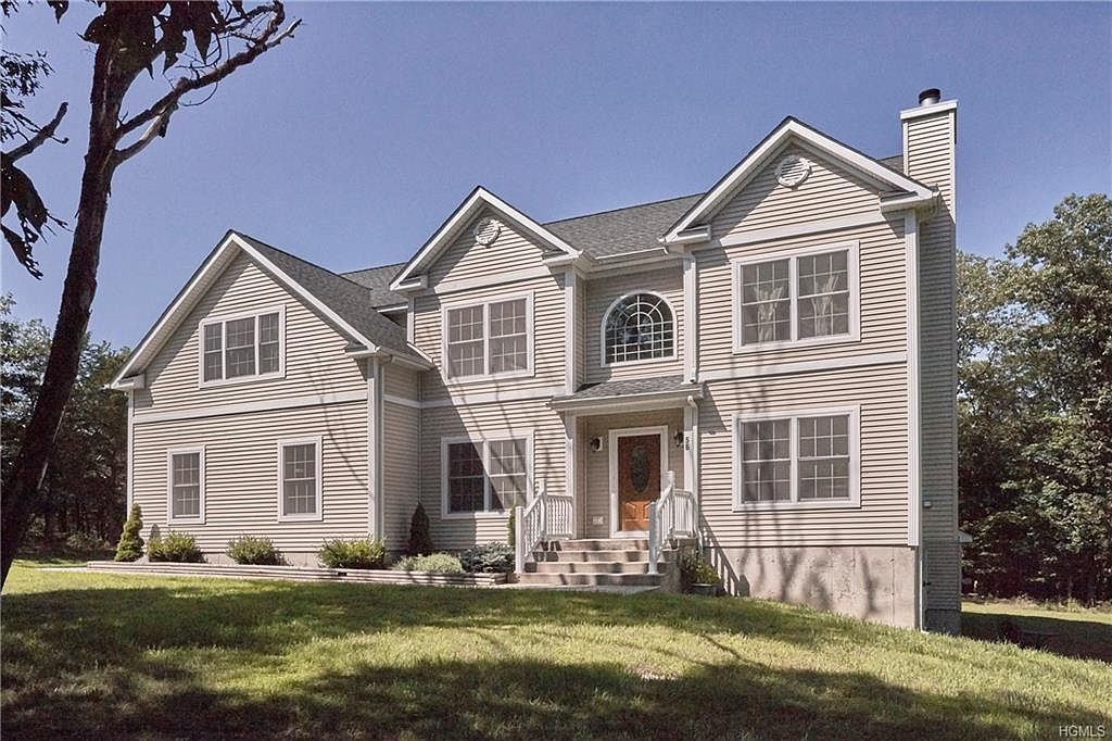 56 Old Quaker Hill Rd, Monroe, NY 10950 Zillow