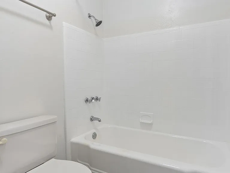 Reserve at Walnut Creek — Photo 39