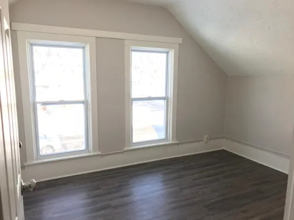 (undisclosed Address), Port Huron, MI 48060