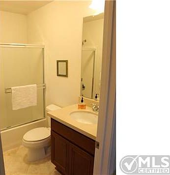 3rd image of 2694 Escala Cir